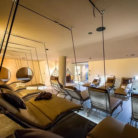 Muehlenerhof Hotel 4*